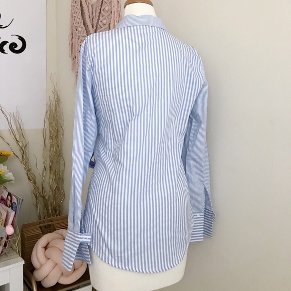 ROMEO + JULIET COUTURE Striped Tie Front Top - Picture 4 of 8